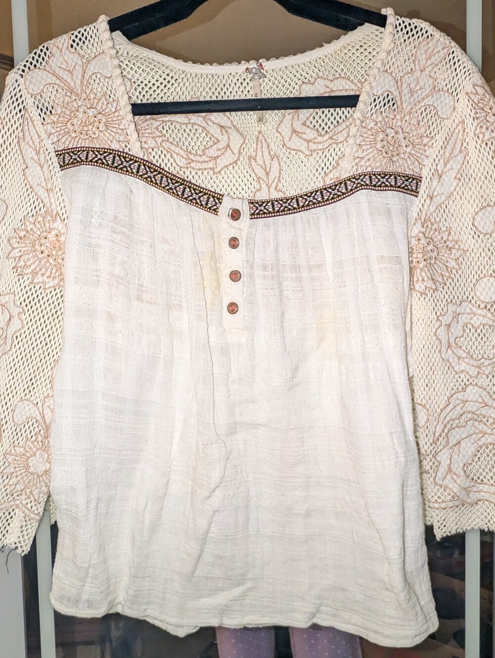 gimmicks by BKE Cream Boho Crochet Sleeve Peasant Tunic